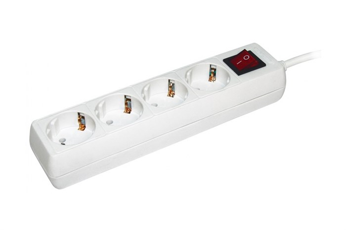 Удлинитель  IEK WYP10-16-04-03-ZK-N 1082210