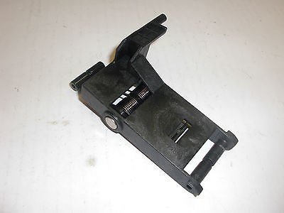 Запчасть  HP RM1-0899 204841