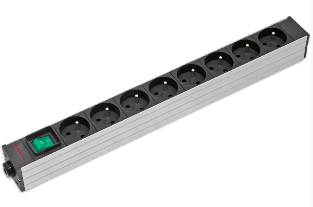 Блок розеток 19", 8 розеток SYSMATRIX PD 0802.000 628116