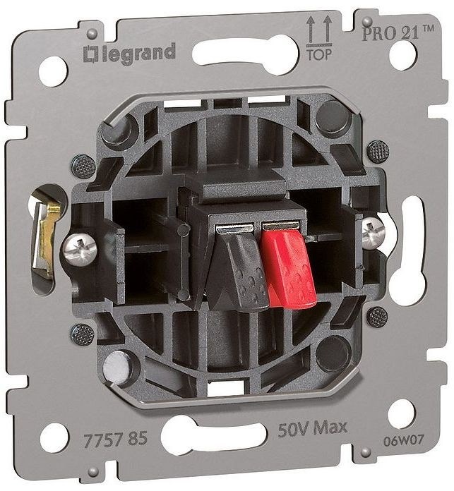 Розетка  Legrand 775785 896711