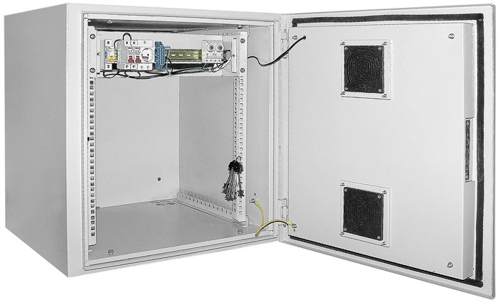 Шкаф настенный 19", 12U ITK LO35-12U66-M55 535005