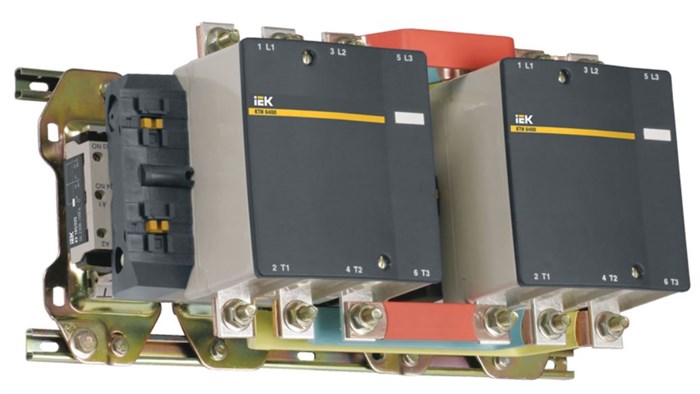 Контактор  IEK KKT63-500-400-10 1160020
