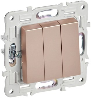 Выключатель трехклавишный  IEK SK-V30-0-10-K98 1157053