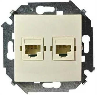 Розетка  Simon 1591593-031 572115